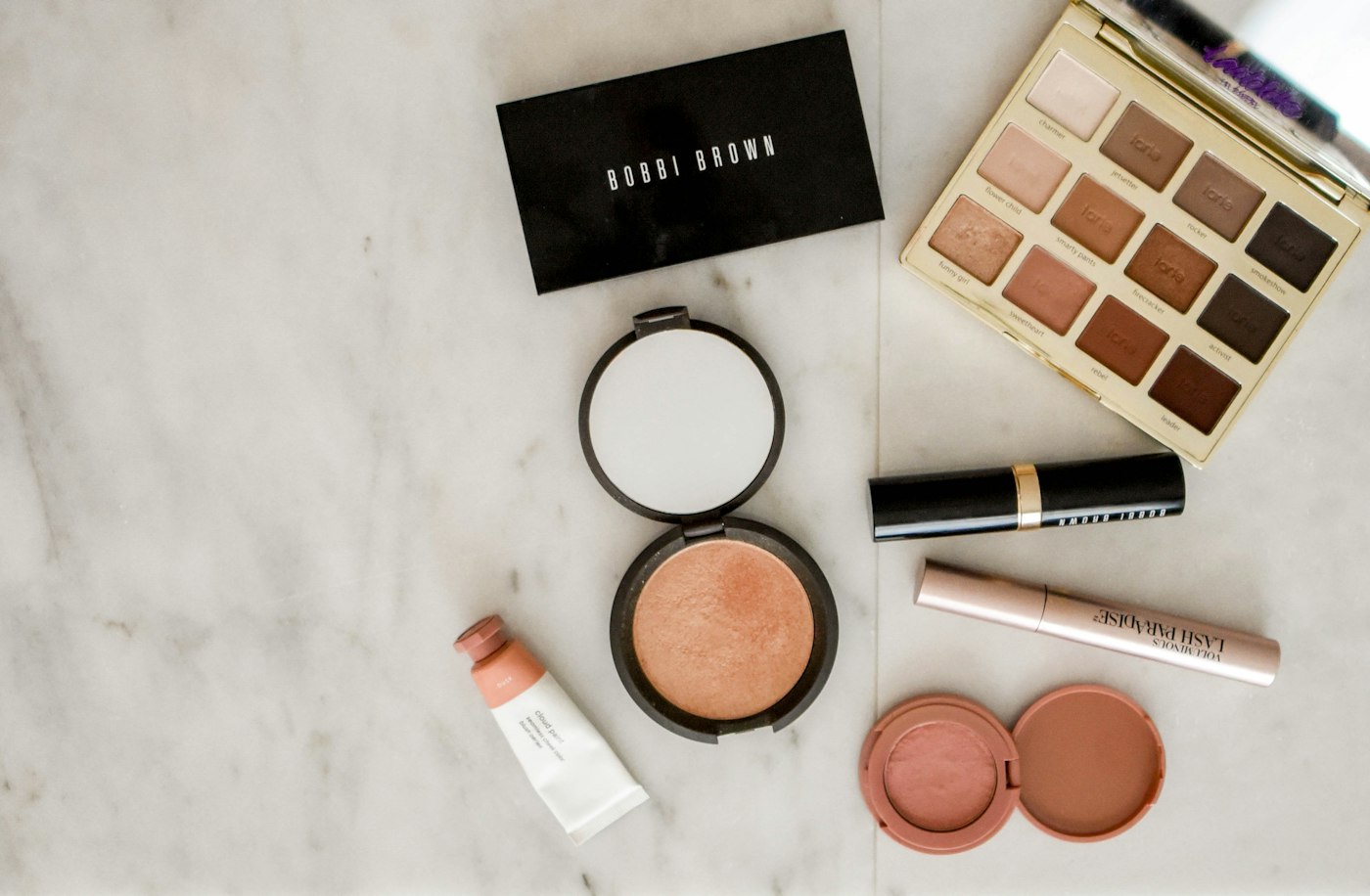 Makeup That Survives a Long Office Day